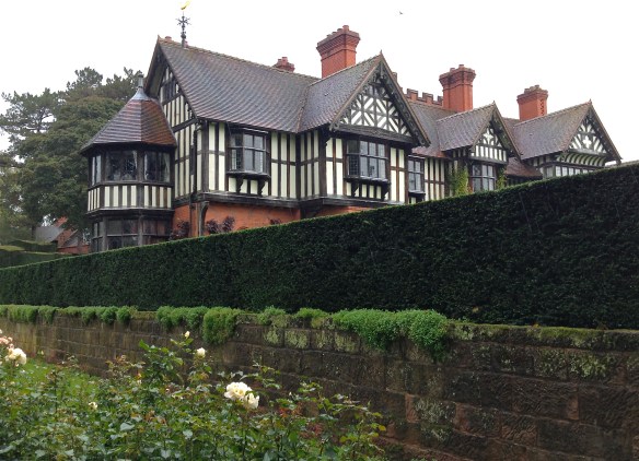 W Manor - National Trust Property